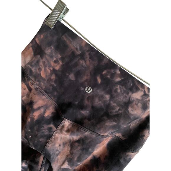 Lululemon Wunder Under Crop Leggings in Tie Dye Multicolor Size 4 - Picture 3 of 7